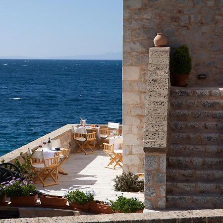 Hotel Mavromichalai Liménion Exteriér fotografie