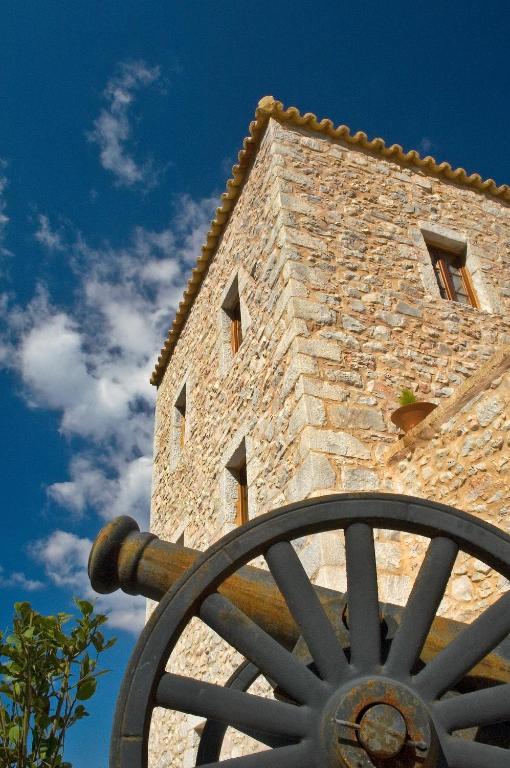 Hotel Mavromichalai Liménion Exteriér fotografie