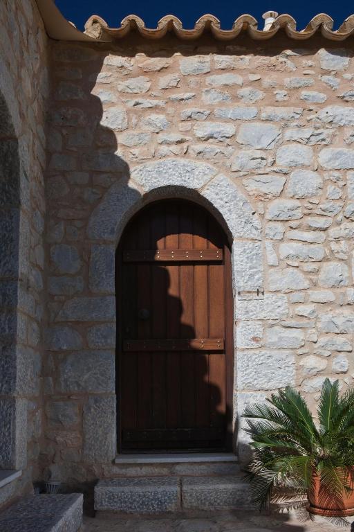 Hotel Mavromichalai Liménion Exteriér fotografie