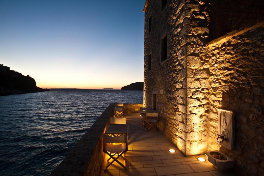Hotel Mavromichalai Liménion Exteriér fotografie
